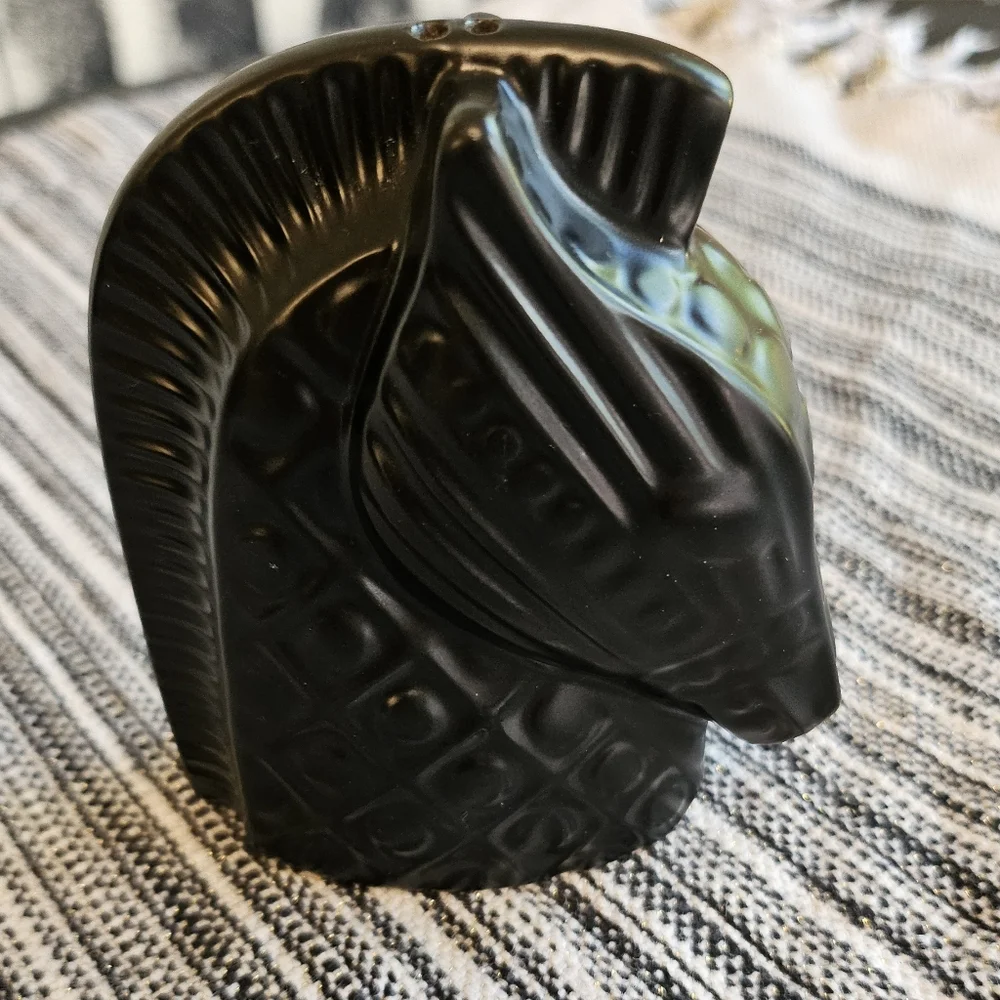 Jonathon Adler S&P shakers